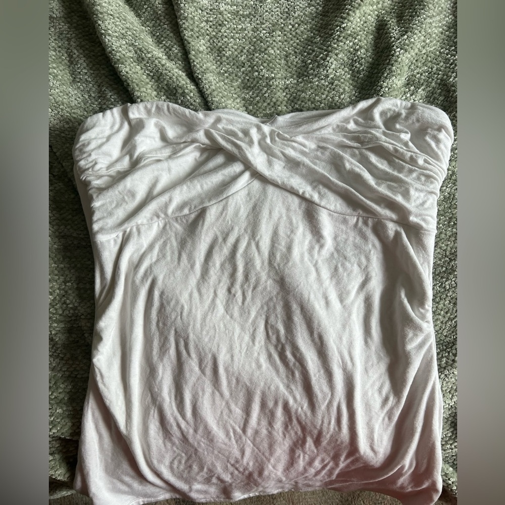 Strapless top